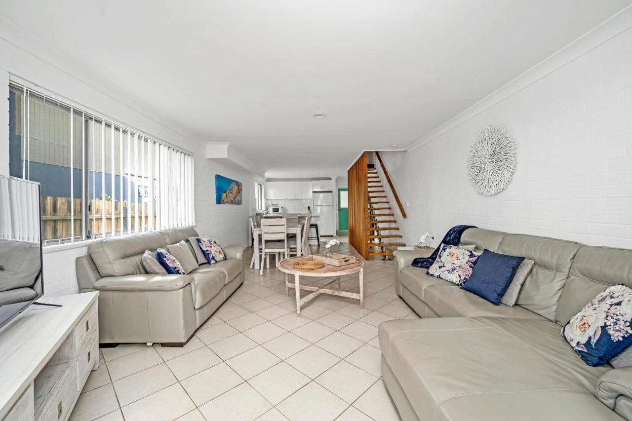 Husky 56 Deluxe Beachfront Villa's Huskisson Exteriör bild